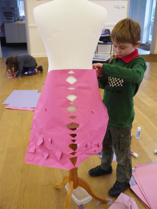 Paper fashion: Cutting paper to create shape