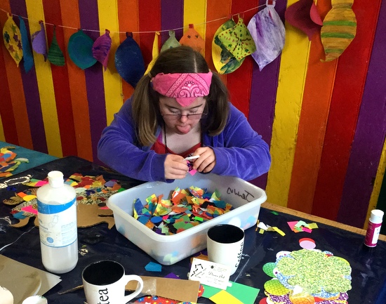 Student at Frimurst working on intricate, repetitive designs