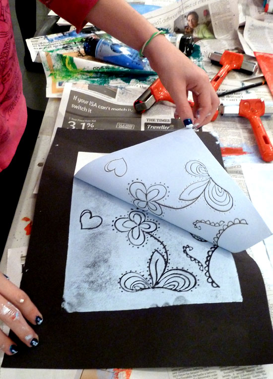 Printmaking. Two color printing. Art lesson.