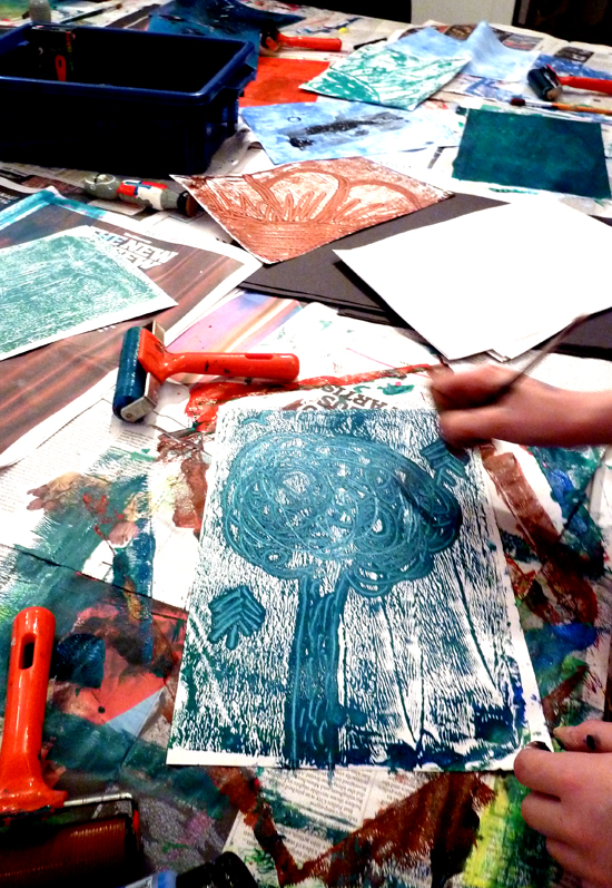 Monoprint Ideas – Using to Free Up the Drawing Process - AccessArt: Sharing Visual Inspiration