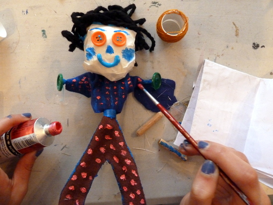Making puppets: Nina