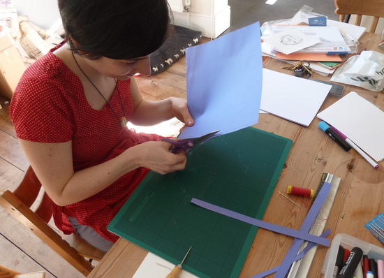 Aurora Cacciapuoti introduces Japanese Bookbinding.