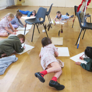 Create and draw art installations