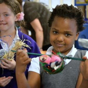 Making birds and insects from mixed materials