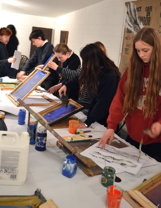 AccessArt's Experimental Drawing Class screen printing with Andy Mckenzie at ArtWorks, Cambridge