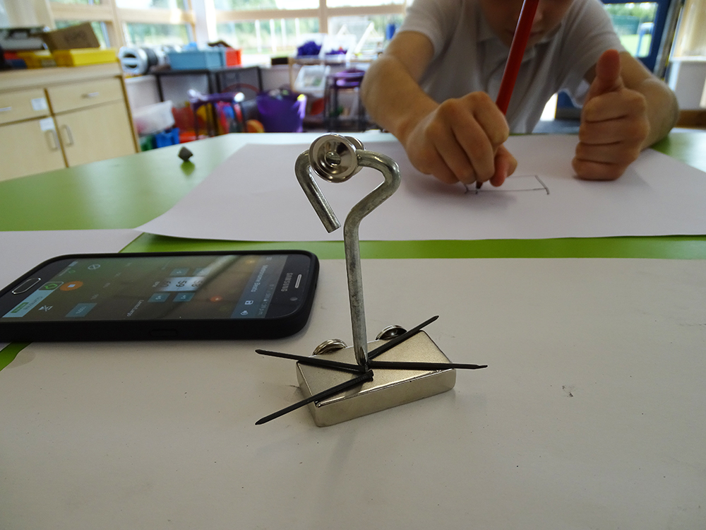 The Brilliant Makers Club at Jeavons Wood Primary School