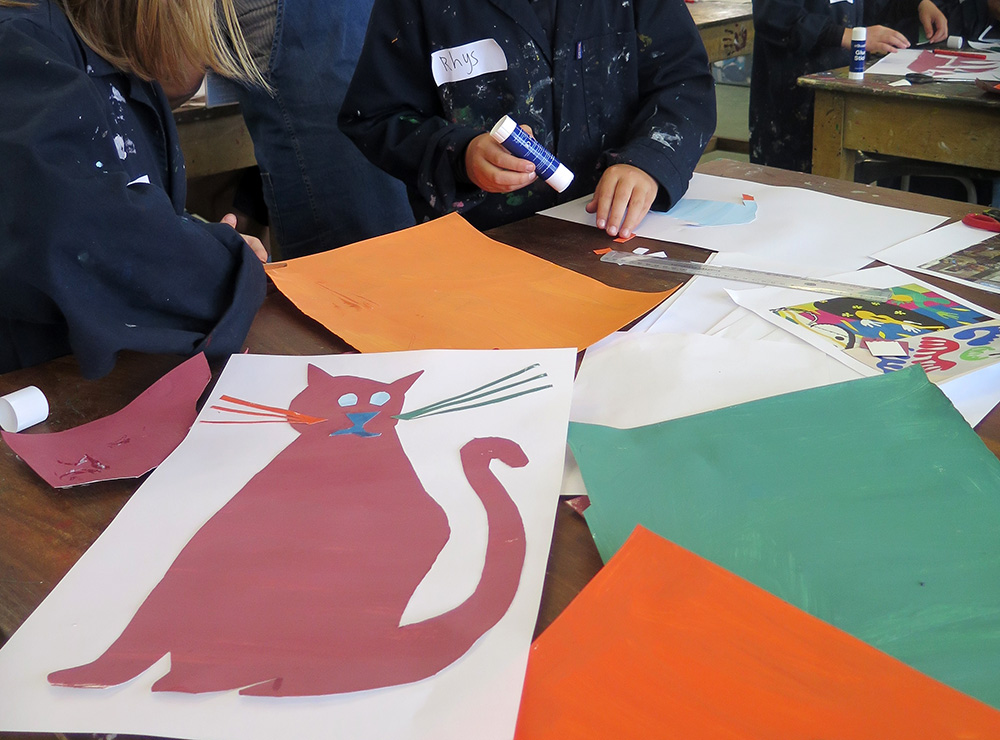 Drawing with Scissors