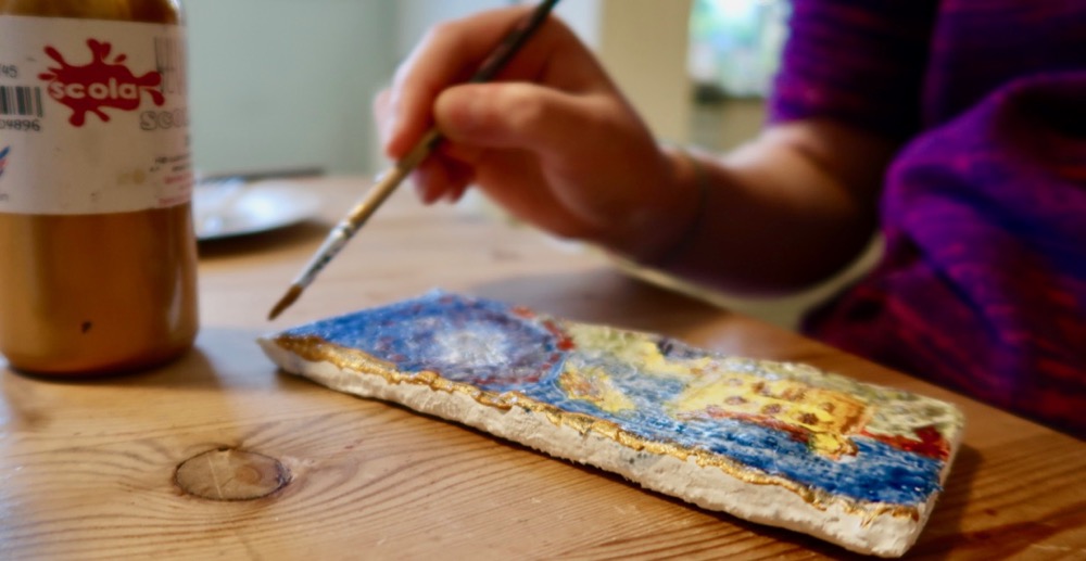 Painting with egg tempera on a 'gesso' panel