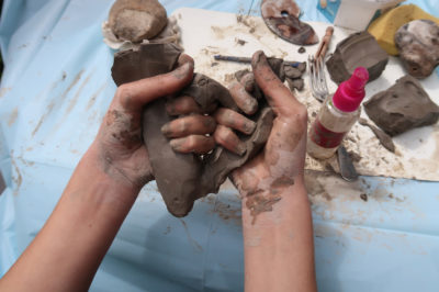 Squeezing clay
